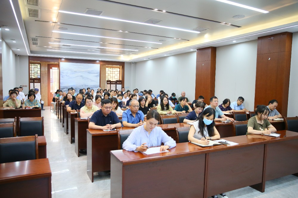 182ef9ac041715ab49354a78e7cdcbc.jpg